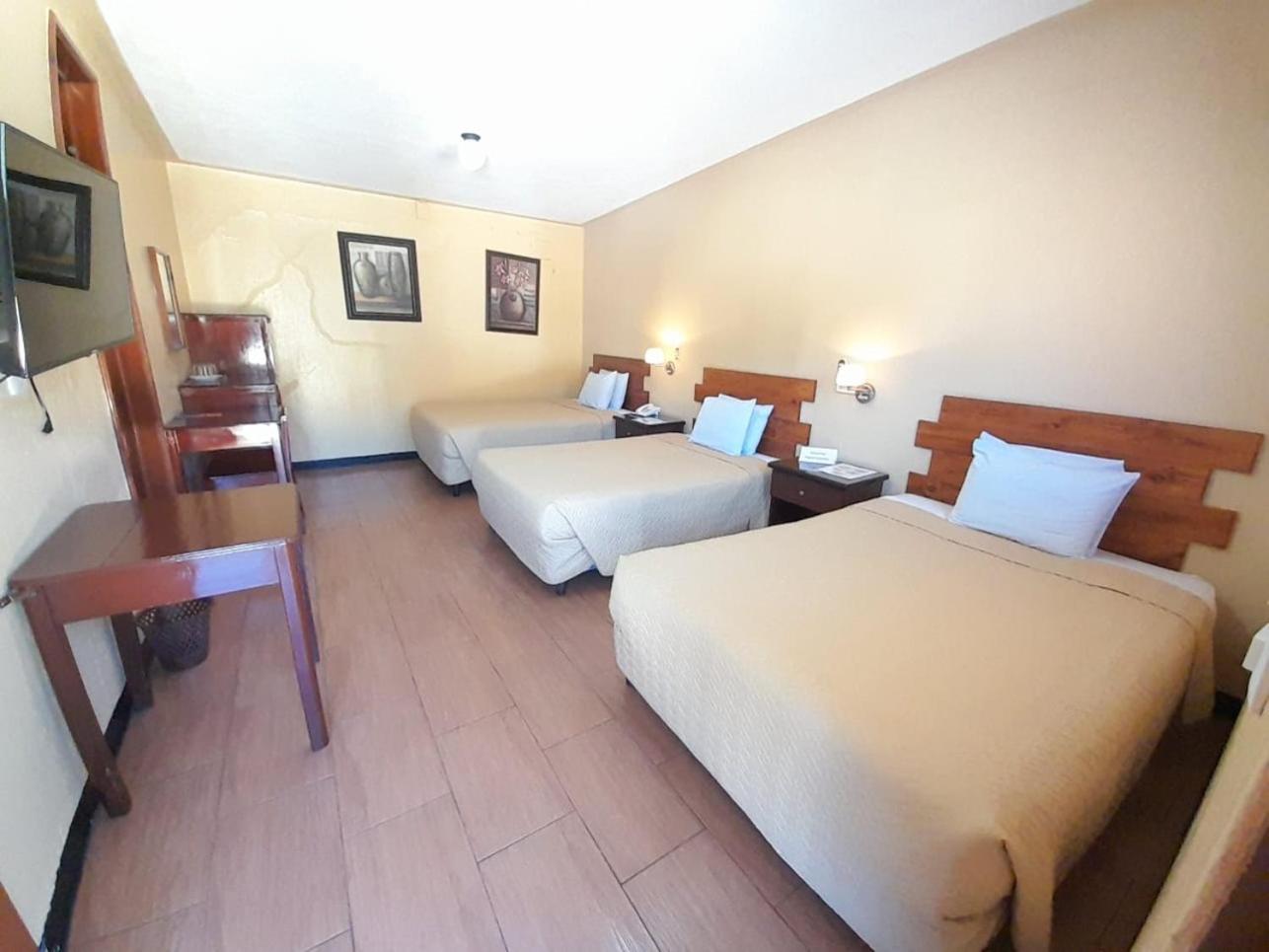 Hotel Y Restaurante Villa Esmeralda Quetzaltenango Exterior foto